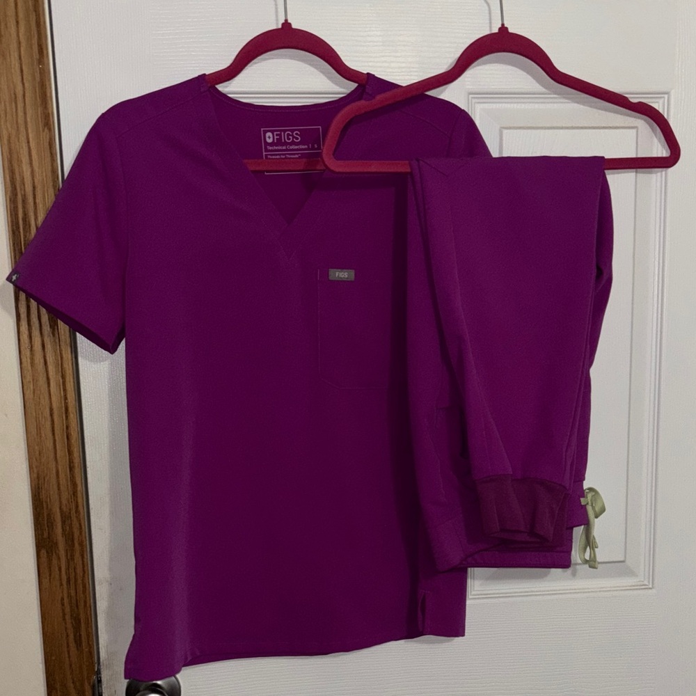 Purple jolt figs scrubs set